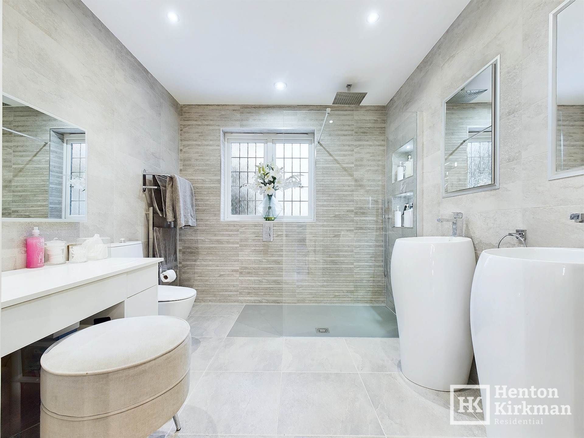 Sweet Chestnut Mews, Billericay, Image 21
