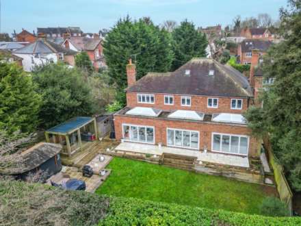 Sweet Chestnut Mews, Billericay, Image 2