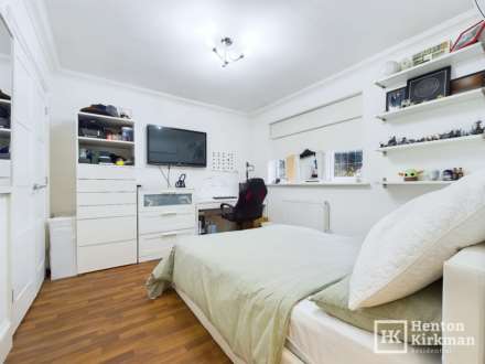 Sweet Chestnut Mews, Billericay, Image 26