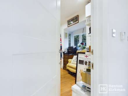 Sweet Chestnut Mews, Billericay, Image 6