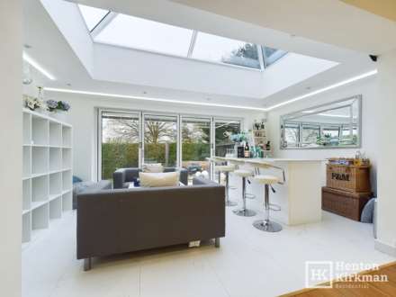 Sweet Chestnut Mews, Billericay, Image 8