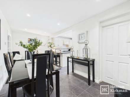 The Vale, Stock,Ingatestone, Image 5