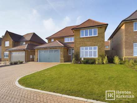 Raven Gardens, Silver End, Image 1