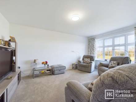 Raven Gardens, Silver End, Image 8