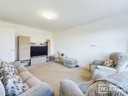 Raven Gardens, Silver End, Image 9