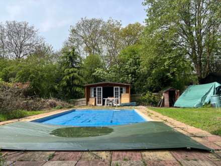 The Common, Danbury, Image 24