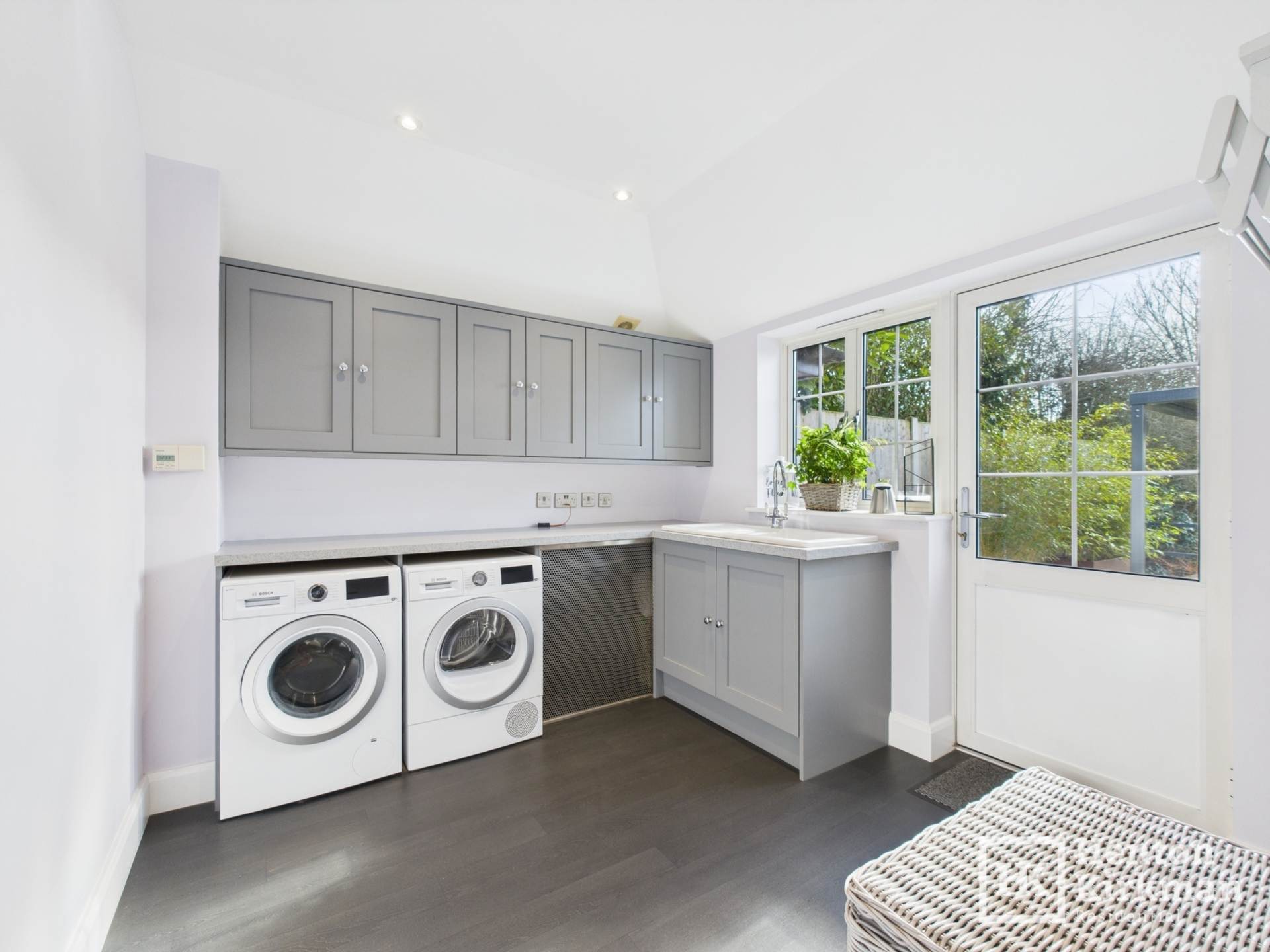 Compton Avenue, Hutton, Shenfield, Image 9