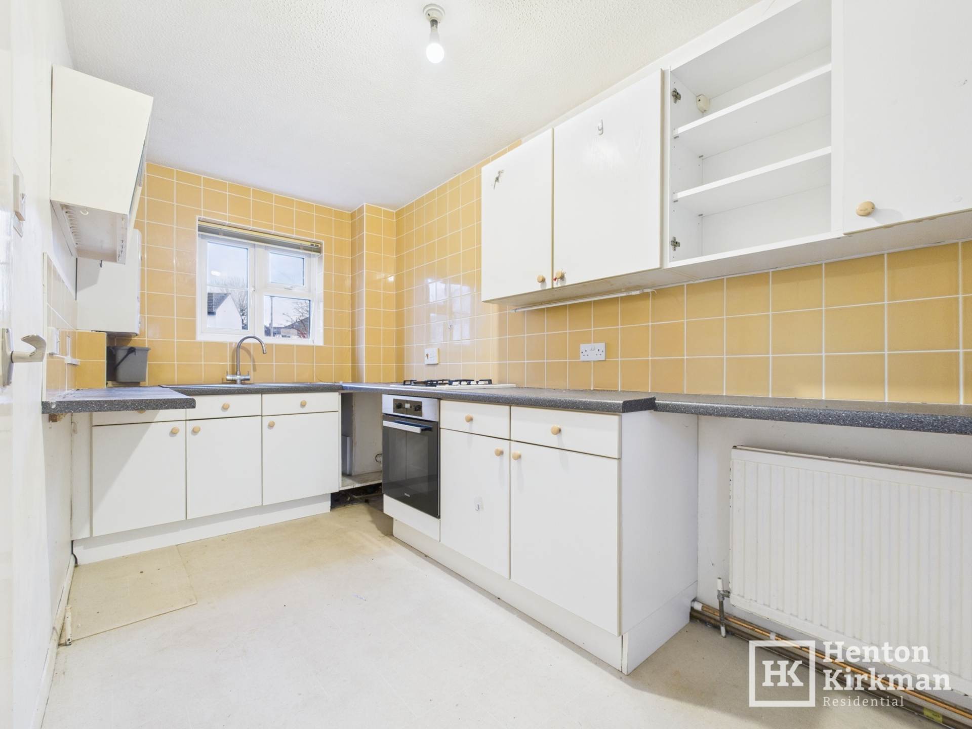 Kensington Gardens, Billericay, Image 4