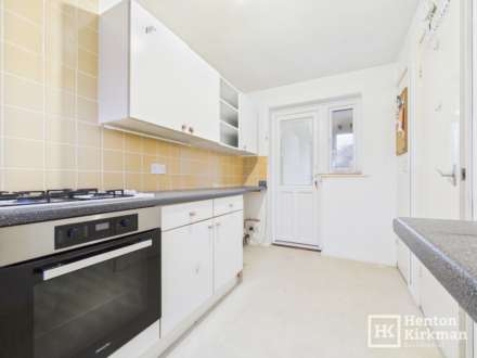 Kensington Gardens, Billericay, Image 5