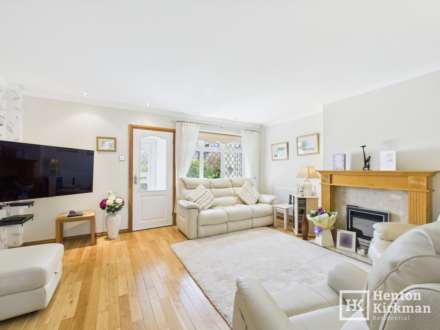 The Warren, Billericay, Image 3