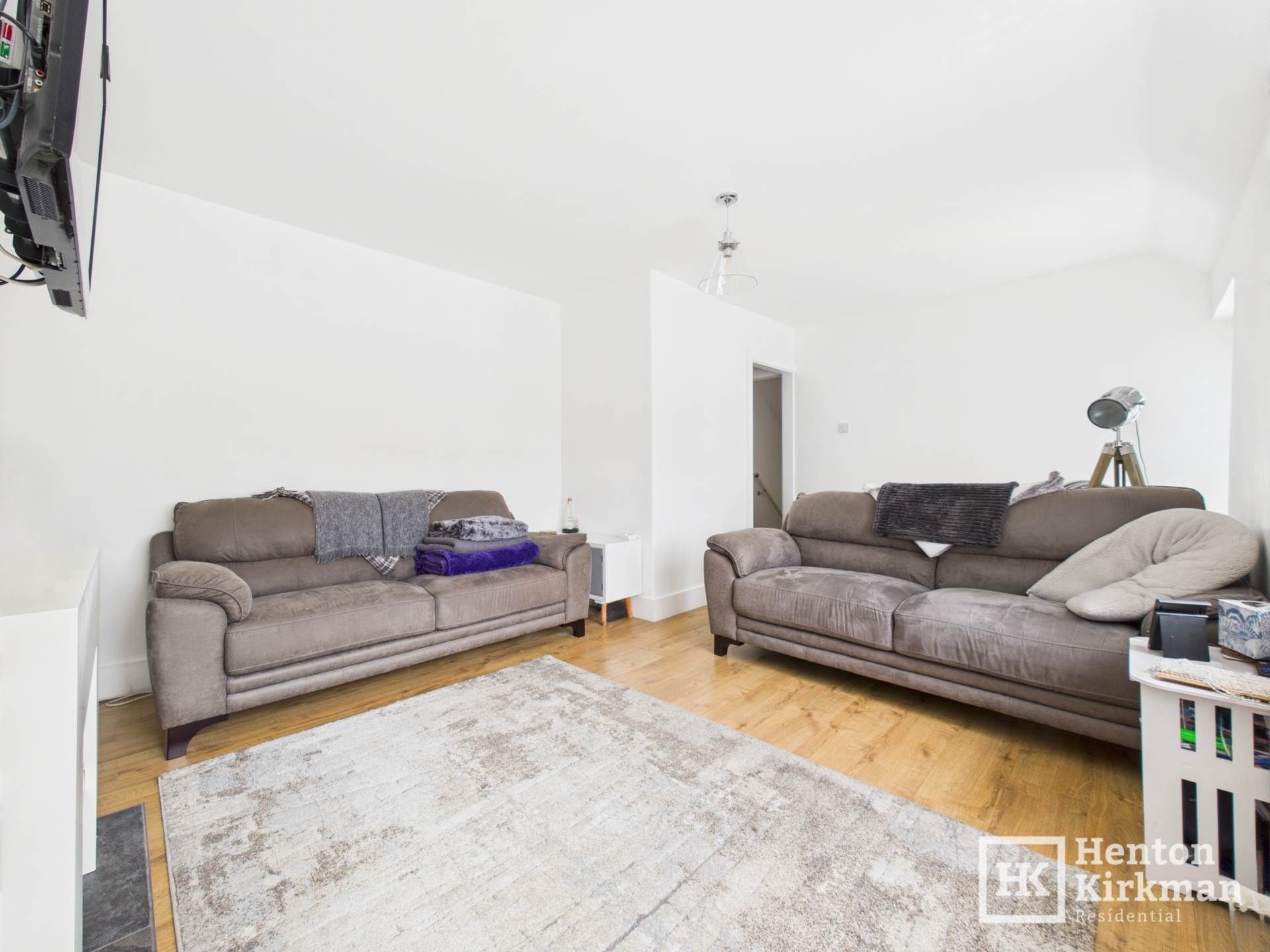 Seven Acres, Wickford, Image 3