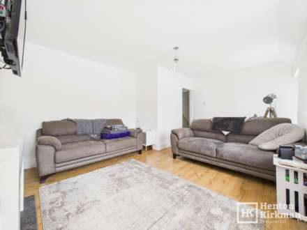 Seven Acres, Wickford, Image 3