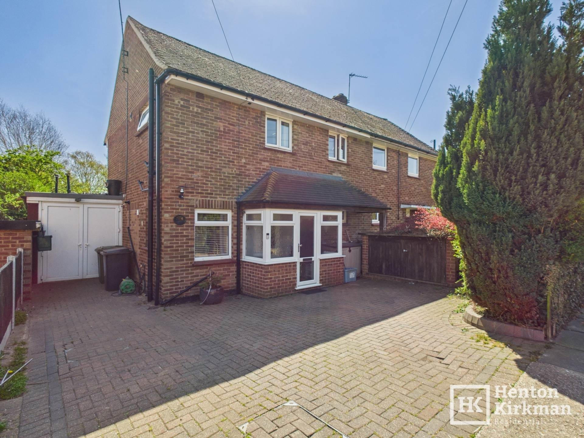 Hunters Avenue, Billericay, Image 1