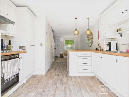 Crown Road, Billericay, Image 6