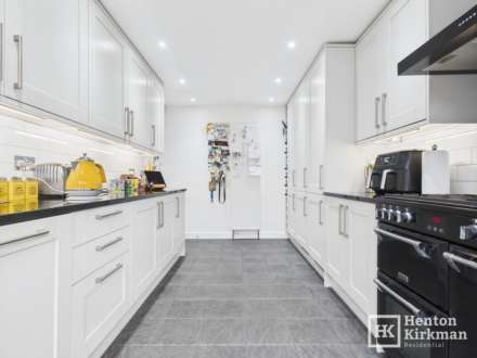 Chestwood Close, Billericay, Image 8