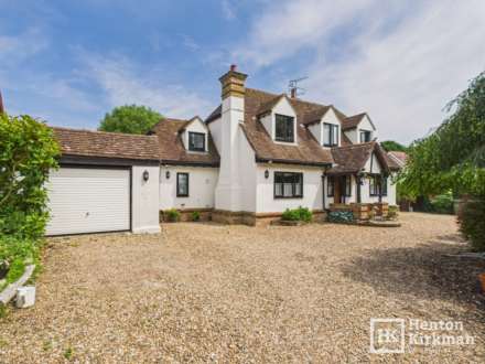 Glenwood Green Lane, Little Burstead, Image 2