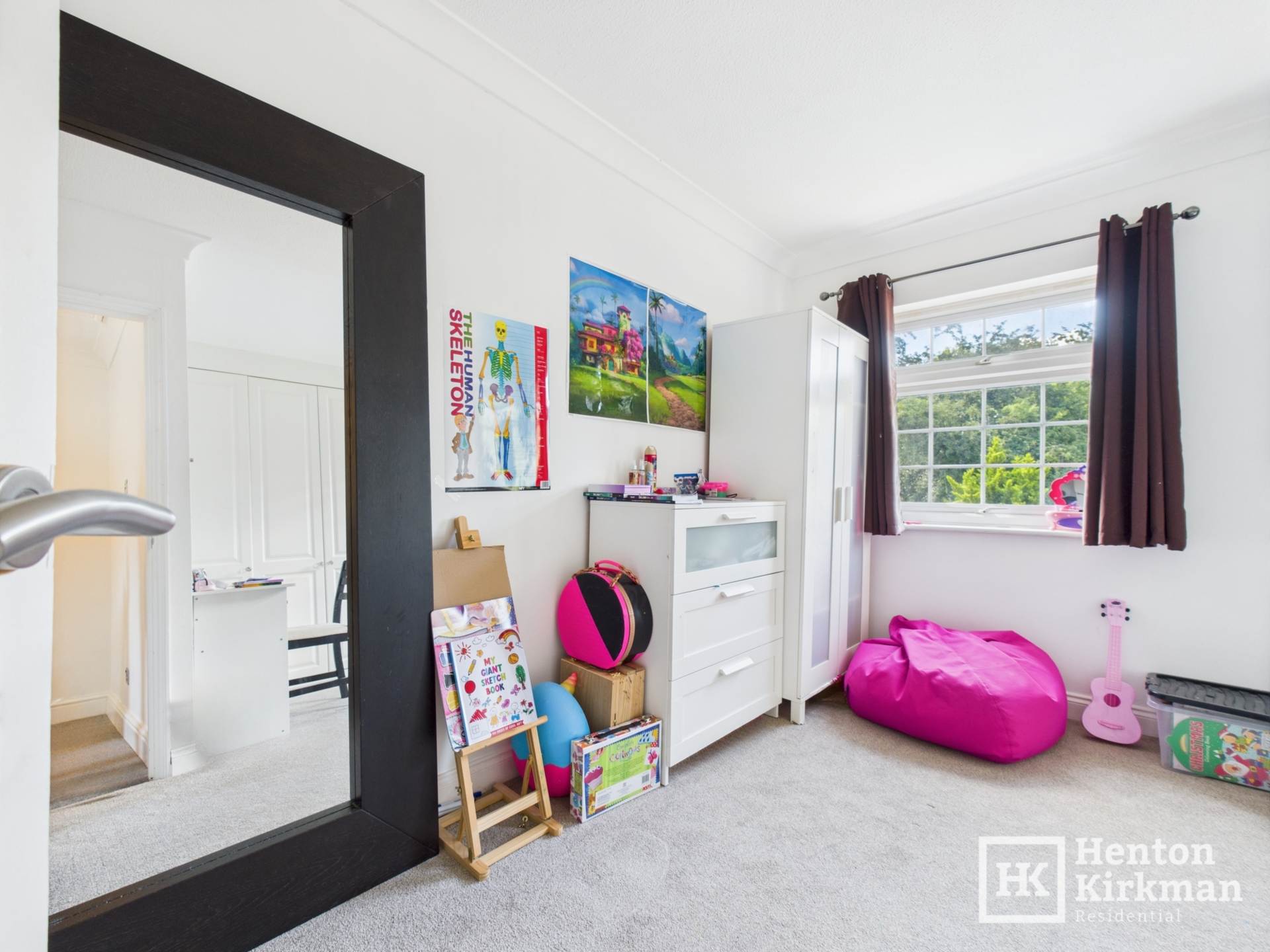 Latimer Drive, Laindon, Image 10