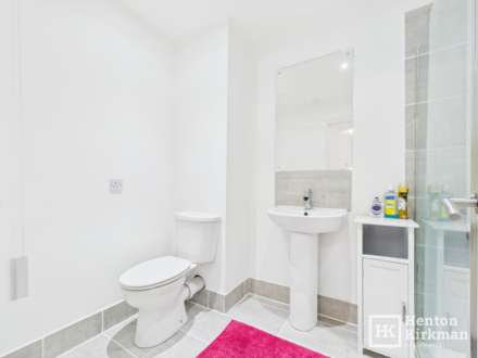 Latimer Drive, Laindon, Image 12
