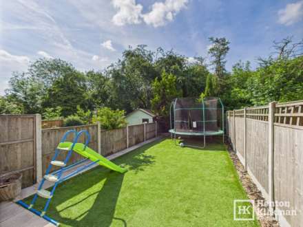 Latimer Drive, Laindon, Image 14