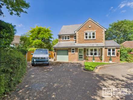 Burntwood Close, Billericay