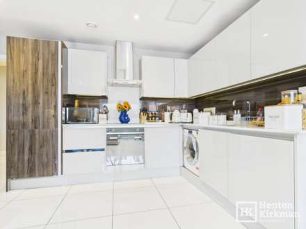 High Street, Billericay, Image 7