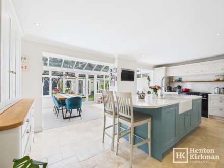 Robertson Drive, Wickford, Image 3