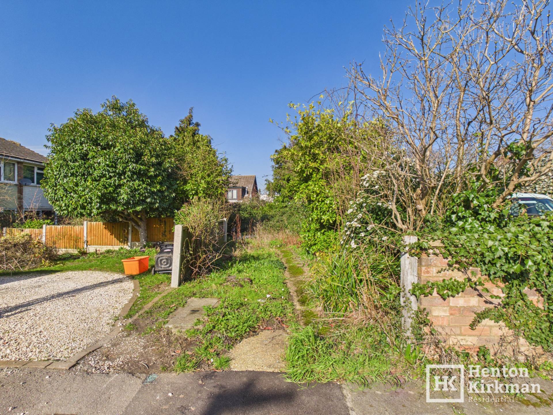 Moat Edge Gardens, Billericay, Image 3