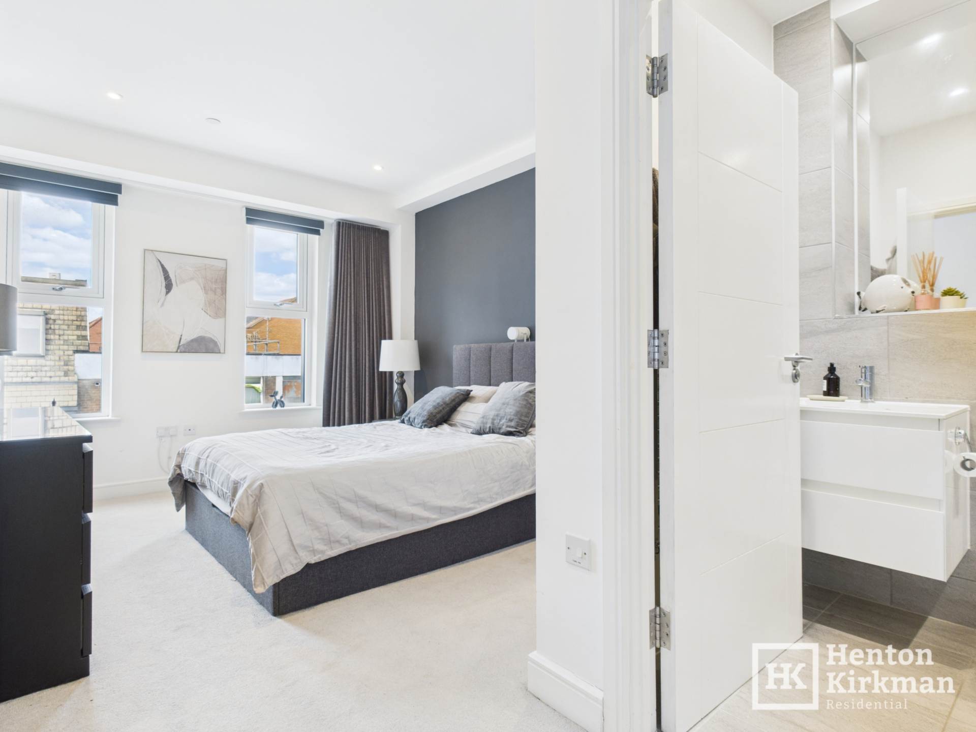 Kings Road, Brentwood, Image 12