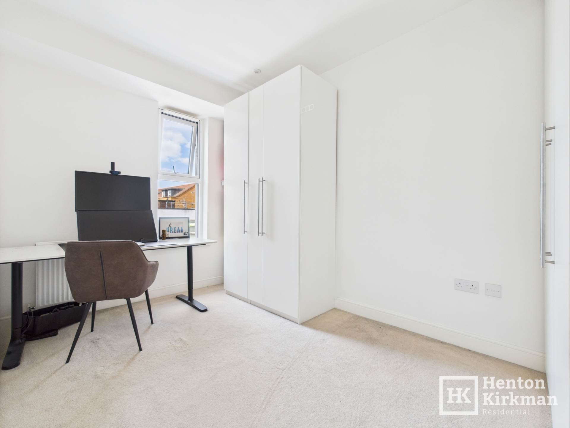 Kings Road, Brentwood, Image 14