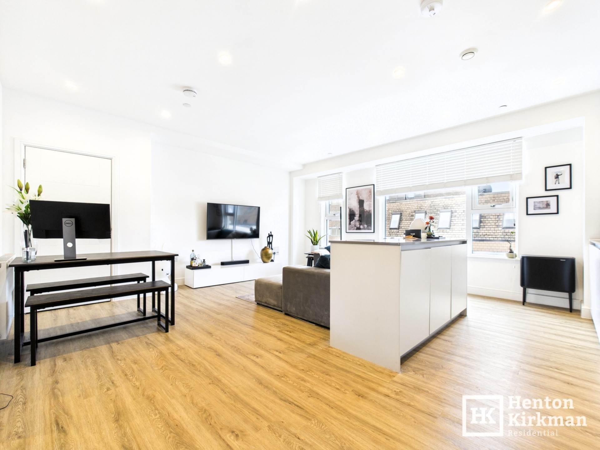 Kings Road, Brentwood, Image 6