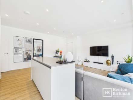 Kings Road, Brentwood, Image 10