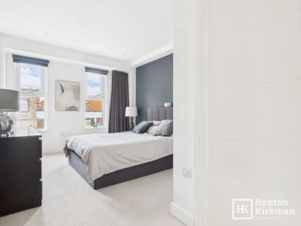 Kings Road, Brentwood, Image 11