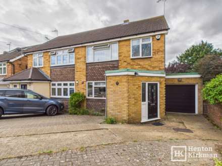 Balmoral Close, Billericay, Image 2
