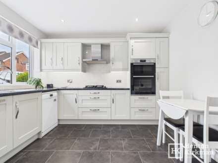 Balmoral Close, Billericay, Image 7
