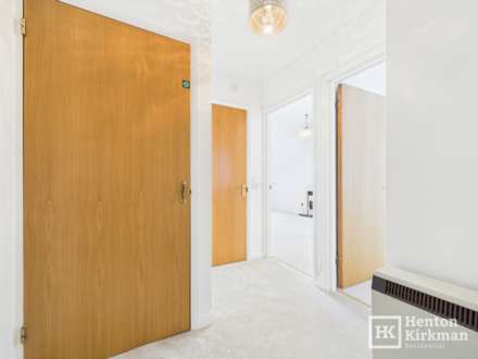 Sawyers Court, Brentwood, Image 2