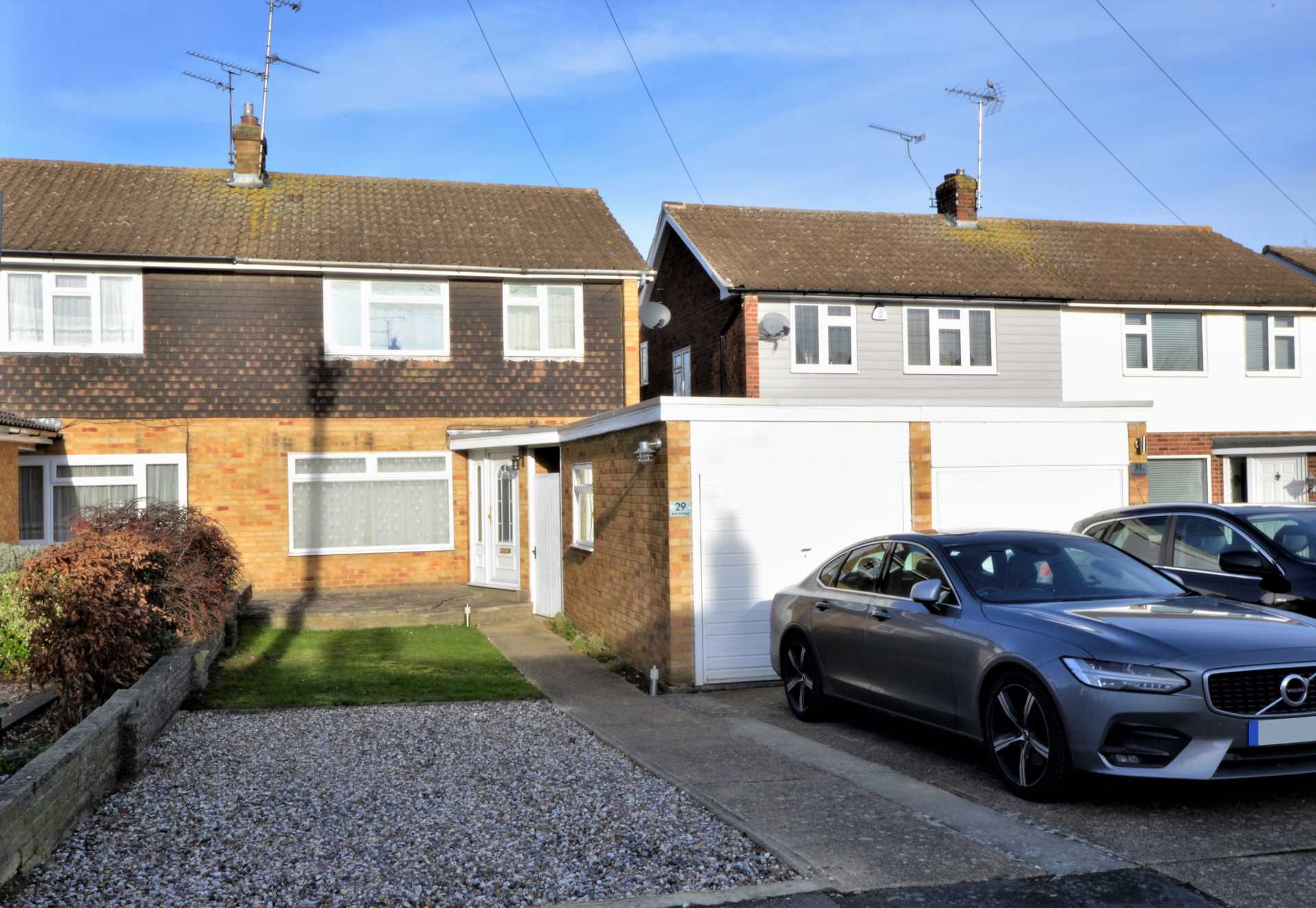 Bush Hall Road, Billericay, Image 1