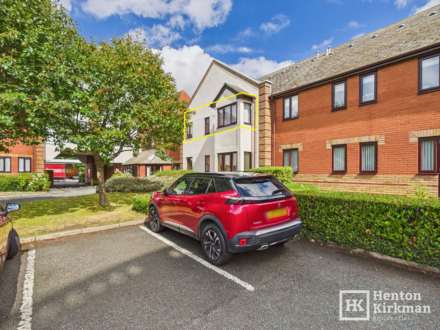 Albion Court, Sun Street, Billericay, Image 2
