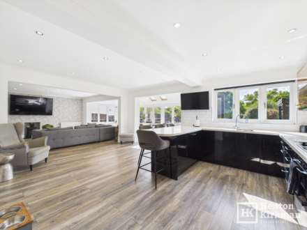 Noak Hill Road, Billericay, Image 4