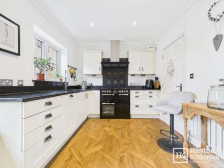 Tye Common Road, Billericay, Image 10