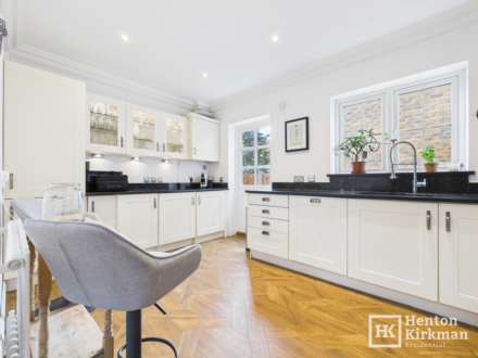 Tye Common Road, Billericay, Image 9