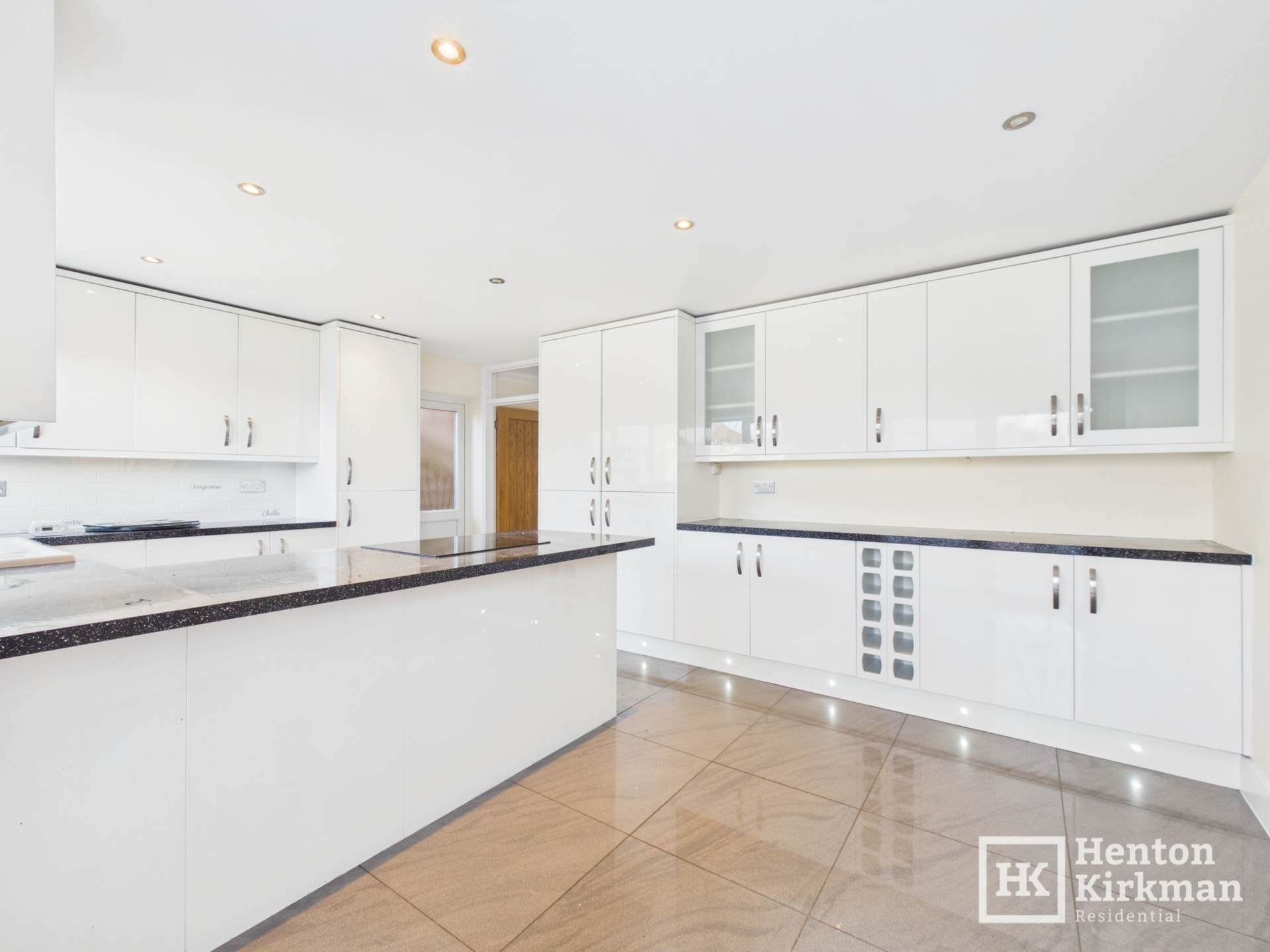 Foxhunter Walk, Billericay, Image 5