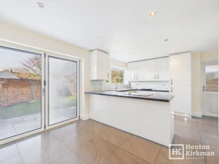 Foxhunter Walk, Billericay, Image 4