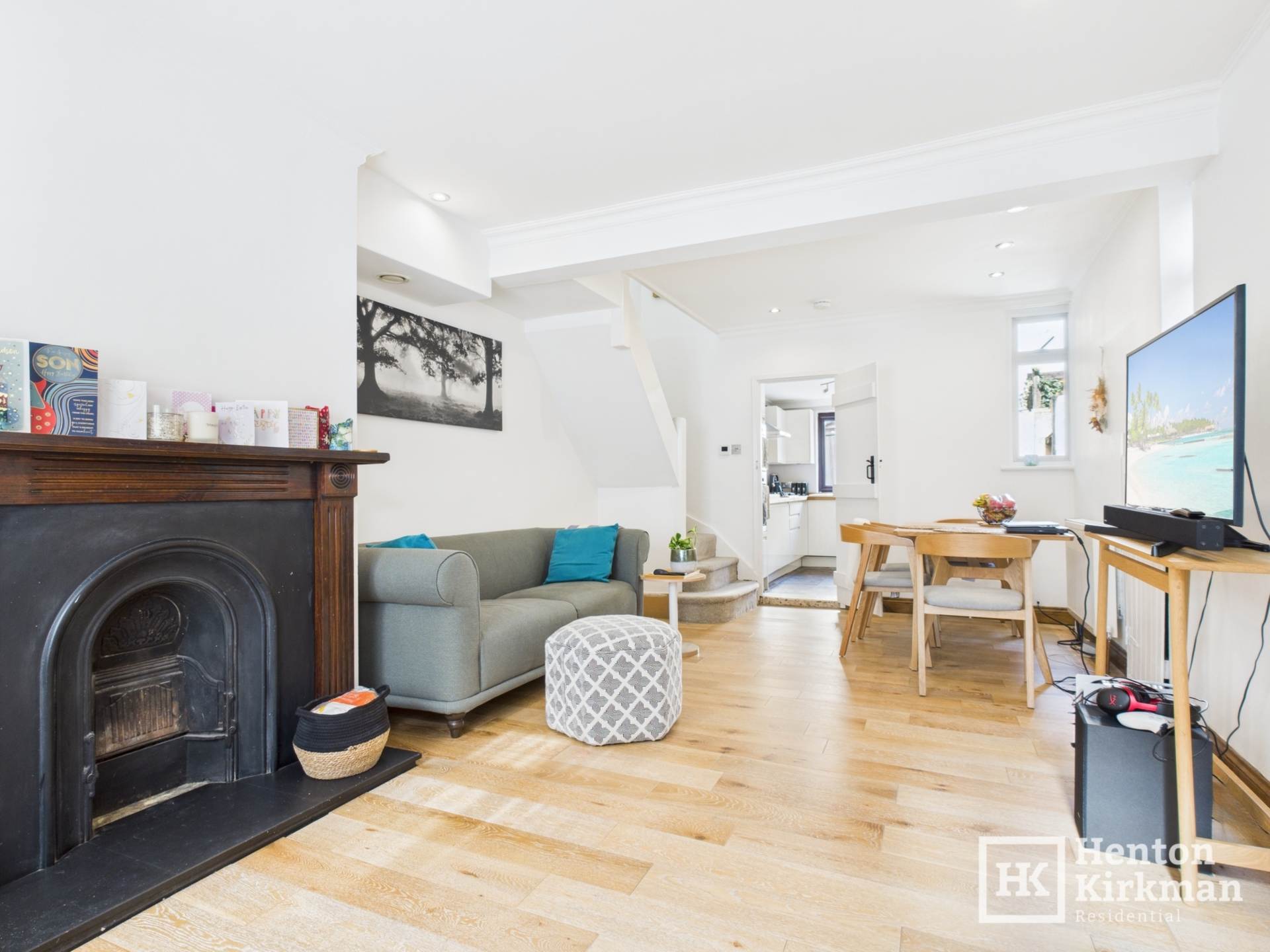 Queens Road, Brentwood, Image 2