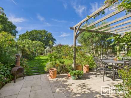 Southend Road, Billericay, Image 32