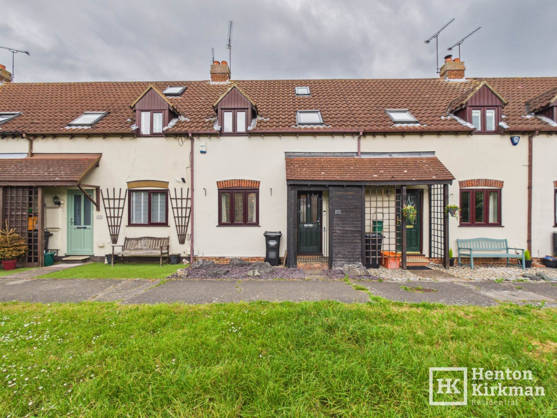 Heathercroft Road, Wickford, Image 1