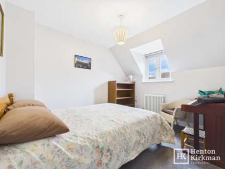 Heathercroft Road, Wickford, Image 13
