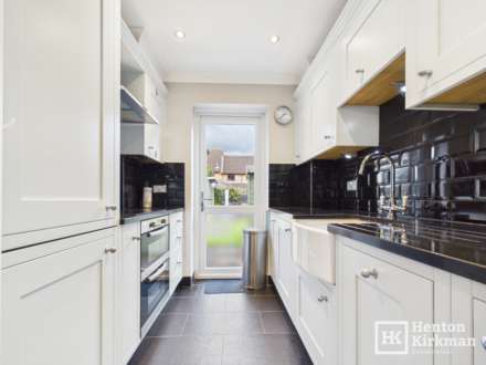 Heathercroft Road, Wickford, Image 6