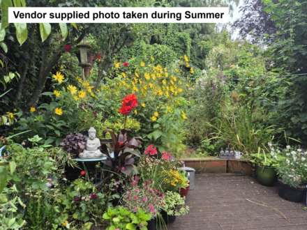 Outwood Farm Close, Essex, Image 17