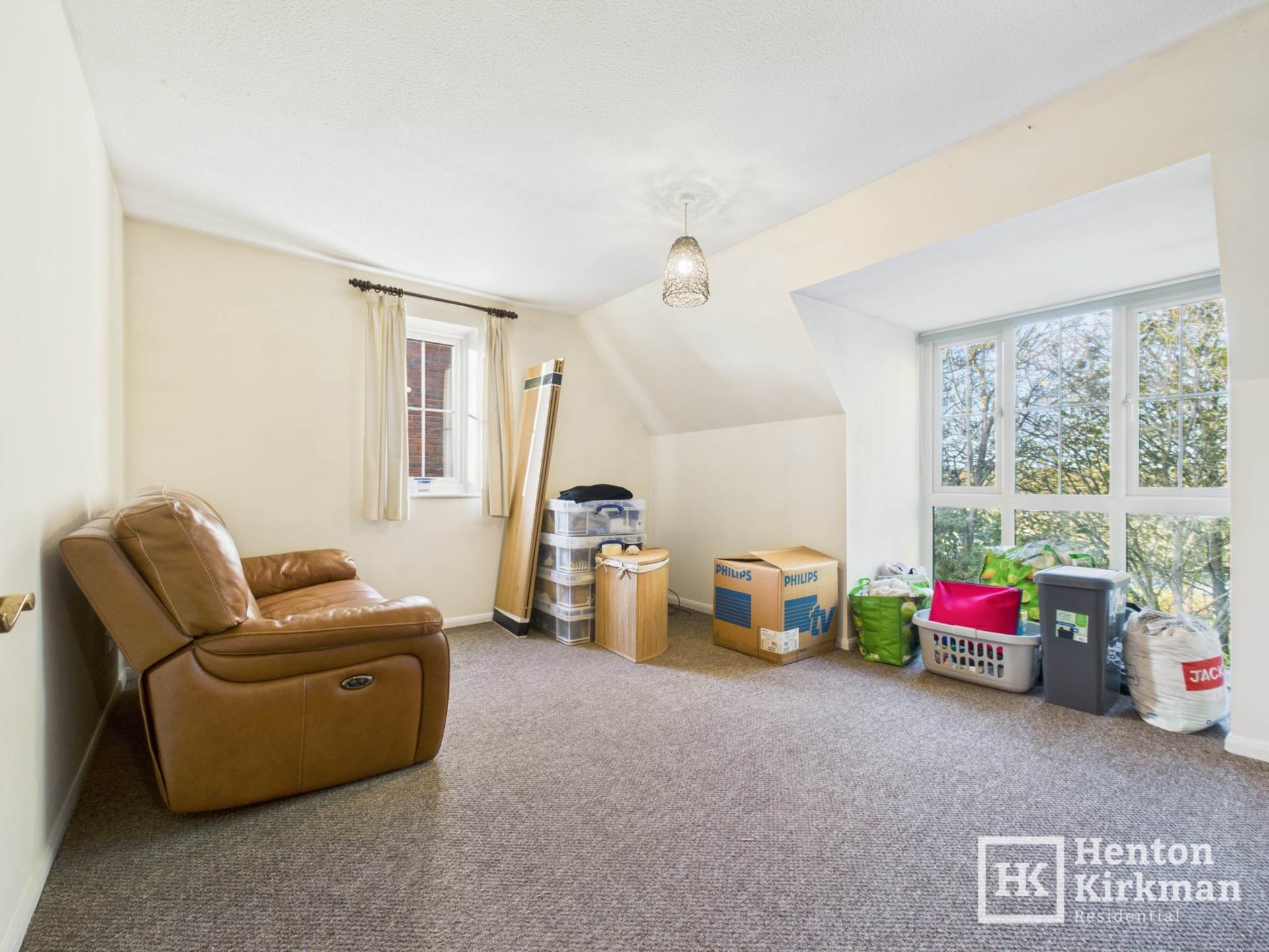 Spruce Close, Laindon, Image 3