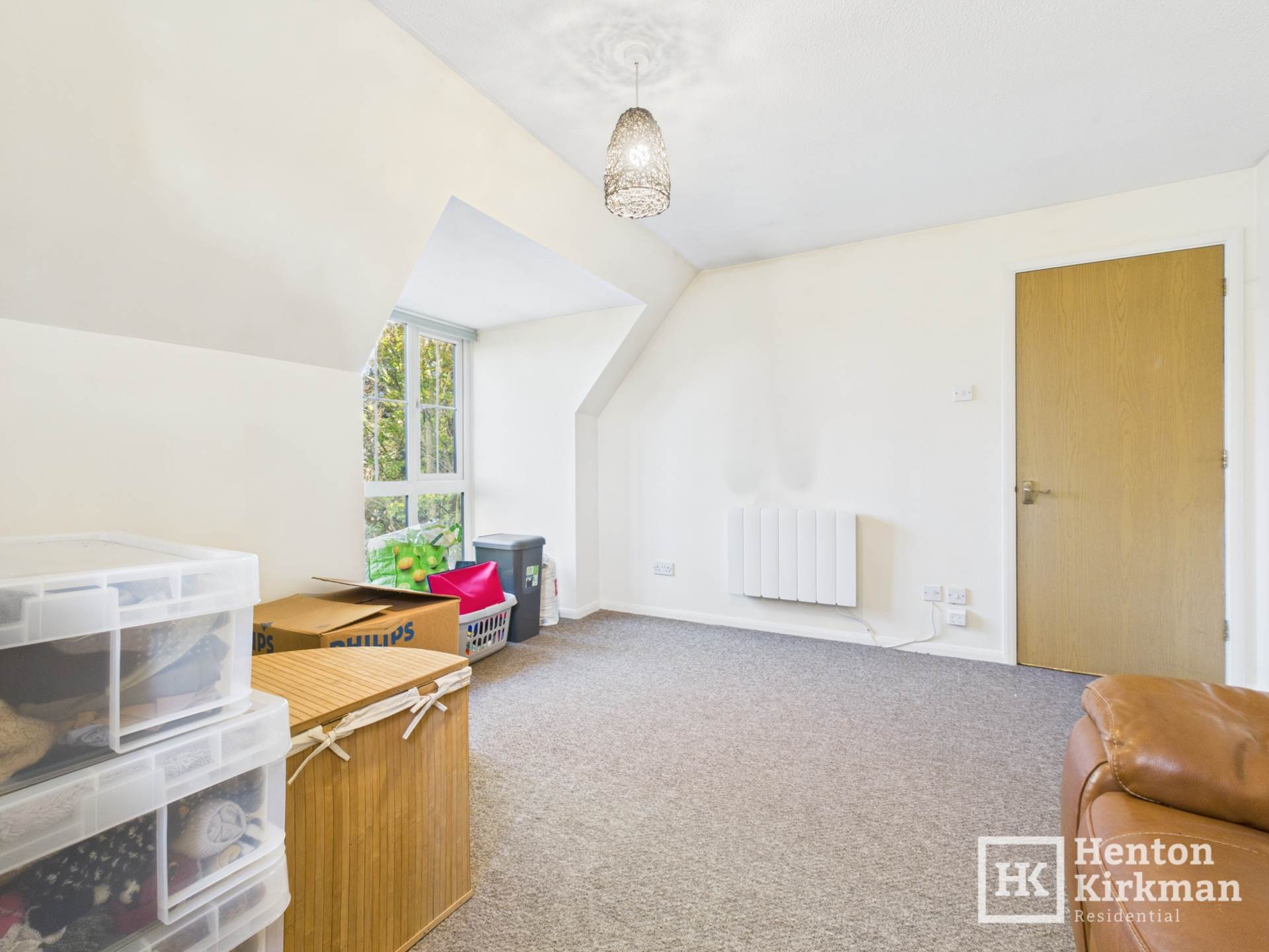 Spruce Close, Laindon, Image 4